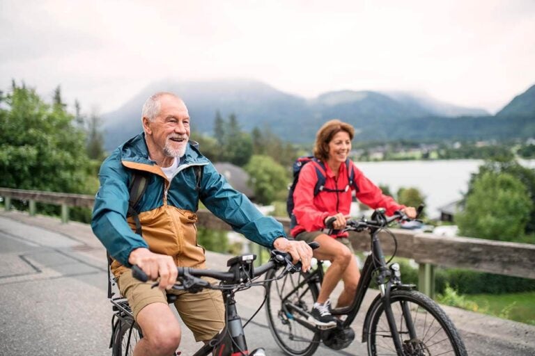 couple on bike empower retirement